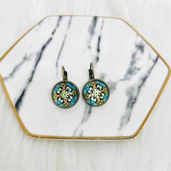 Vintage Feel Floral Print Design Earrings 4 pairs - Picture 2 of 5